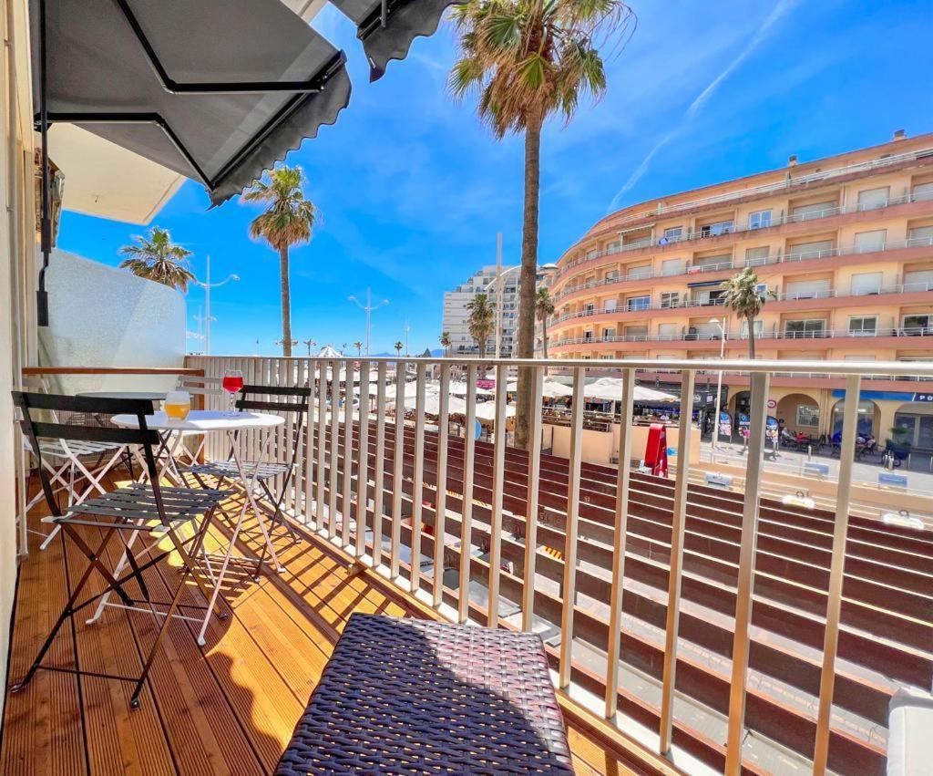 Appartement Vue Mer Parking Prive Place Med Canet-en-Roussillon Exteriör bild